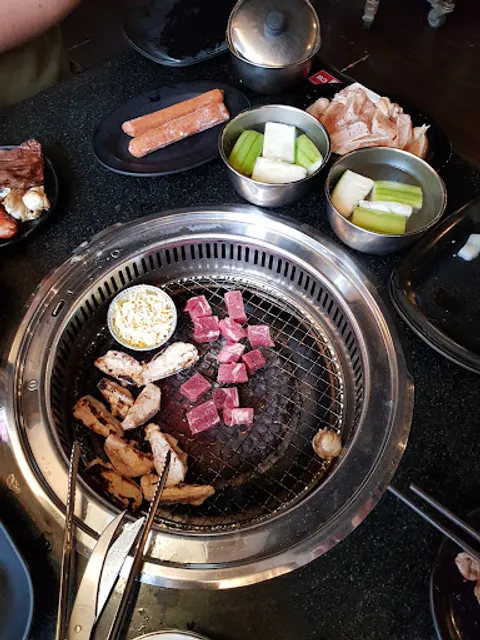 Bear One B.B.Q - Ximen