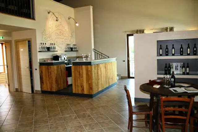 AGRITURISMO BORGO DI SOPRA - Az. Agr. Vini Corani