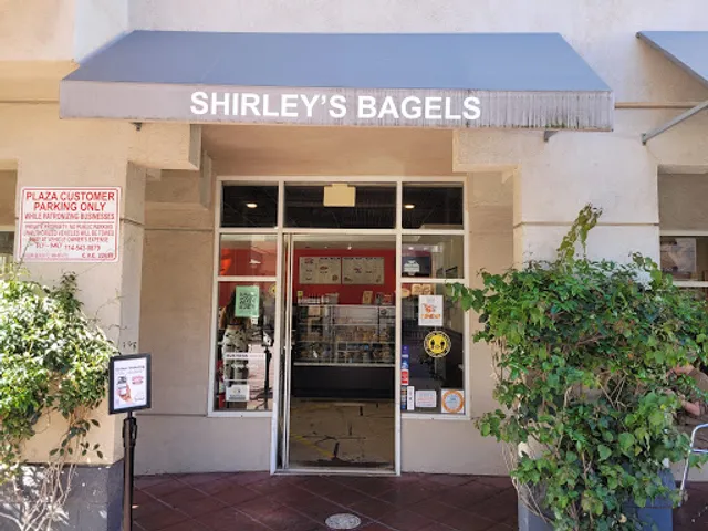 Shirley's Bagels
