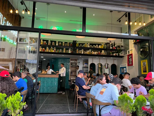 Little Mamma Bourgogne