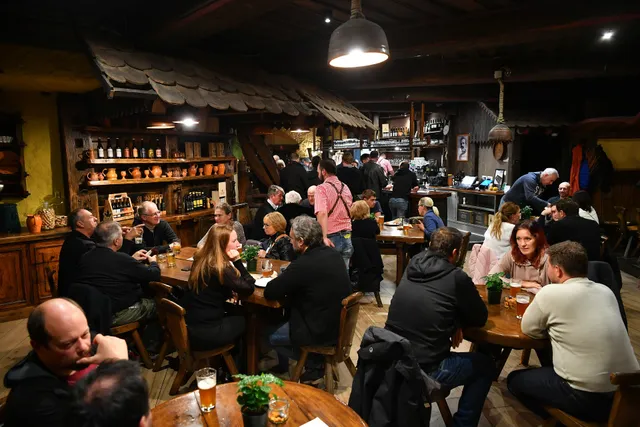 Gostilna in pizzerija pri Trubarjevi mami