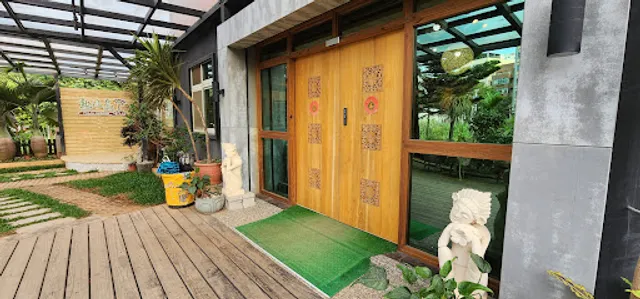 Pulau Redang Vegetarian Southeast Asian Cuisine