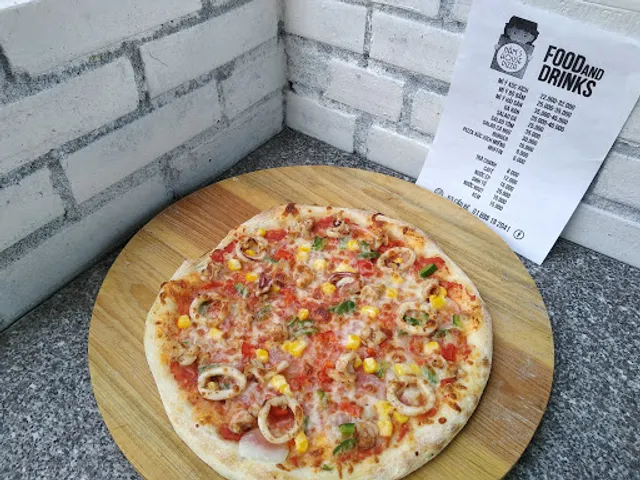 Nam's House. Food delivery.