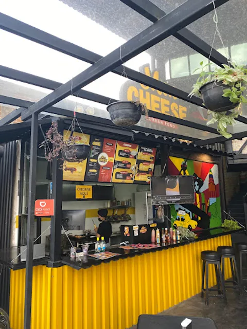 Moncheese Ibero Exprés