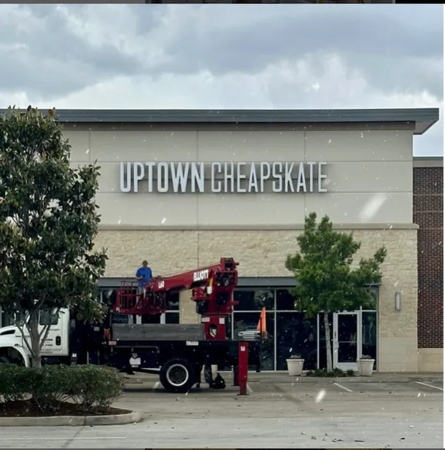 Uptown Cheapskate Sugar Land