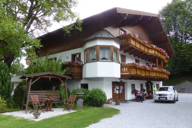 Camping u Landhaus Kastenhof Fam P u M Weißacher