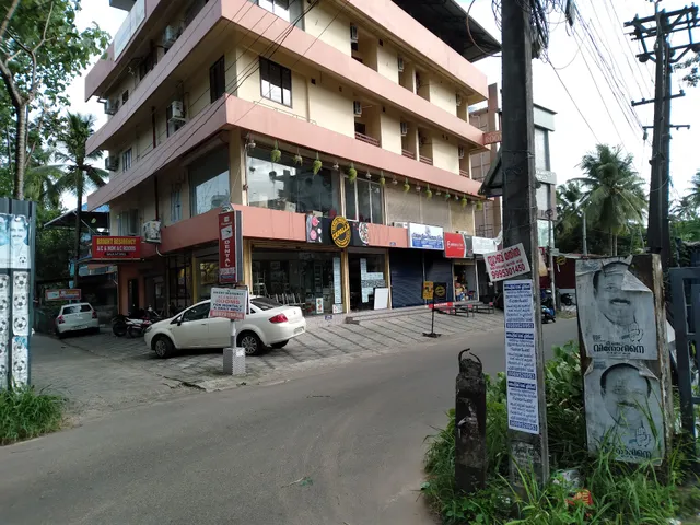 Bright Residency - Lodge Edappally, Lodge Ernakulam, Lodge Near Lulu Mall