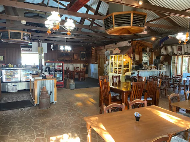 Old Fernvale Bakery & Cafe