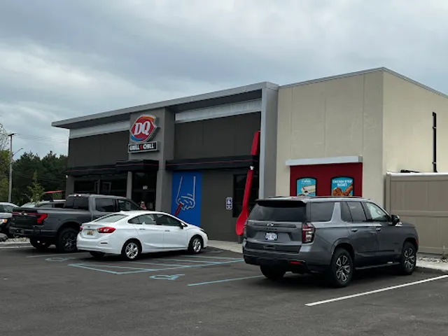 Dairy Queen Grill & Chill