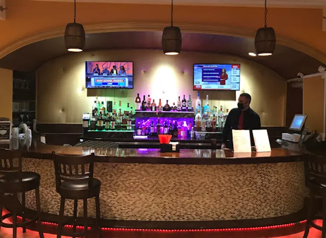 The Metropolitan Restaurant & Bar