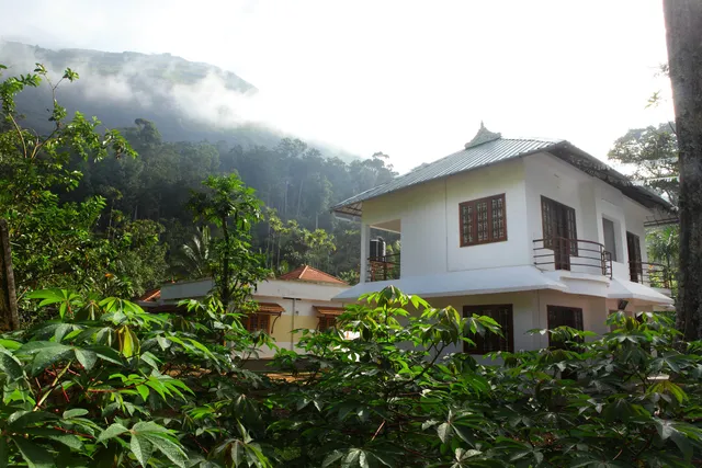 Green Shades Plantation Holidays