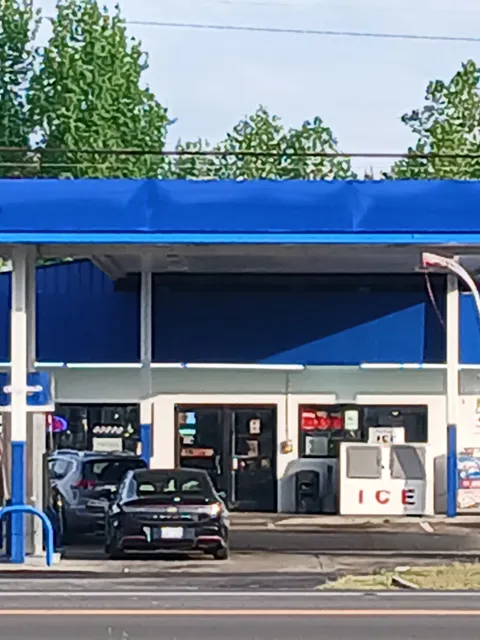 The kitchen Puertorican restaurant