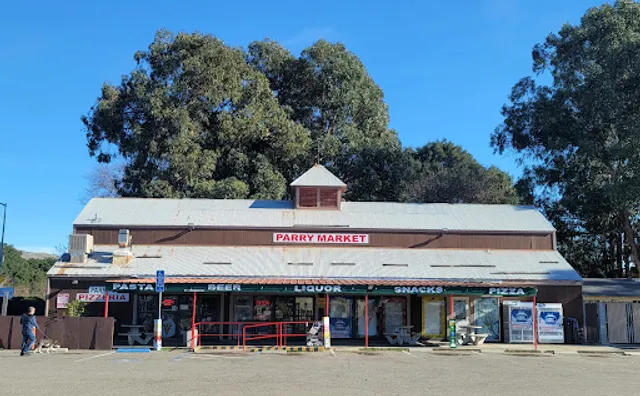 Parry's & Pizzeria Restaurant