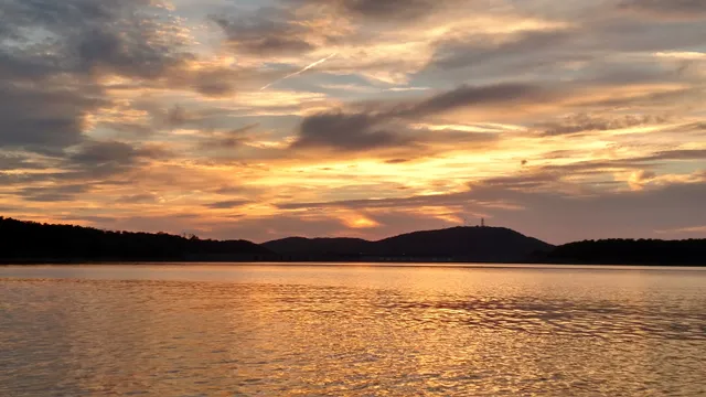 Lakeview Cove Marina