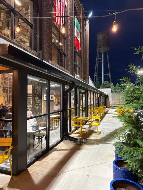 Florence Wine and Beer Garden