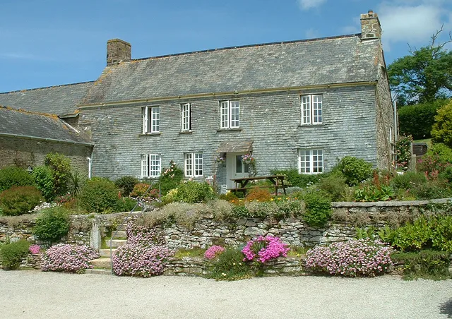 Degembris Farmhouse B & B