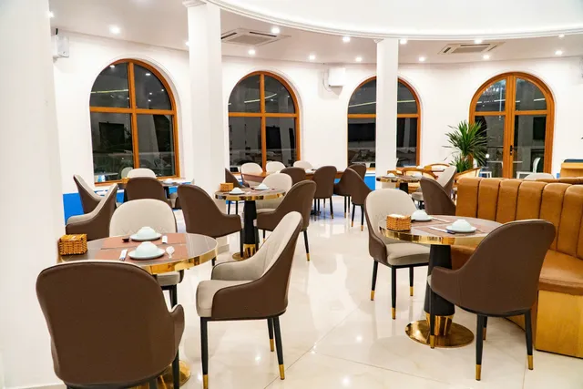 Nhà hàng Sunrise Mũi Né