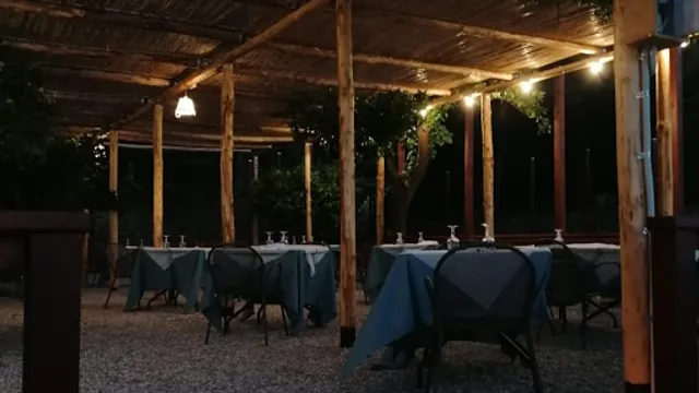 Luna Rossa Ristorante-Pizzeria