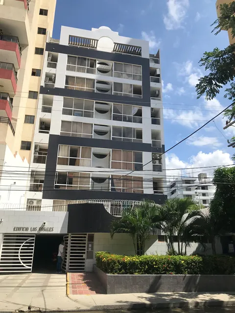 luna azul rodadero apartaestudios alquiler lancha deportiva.