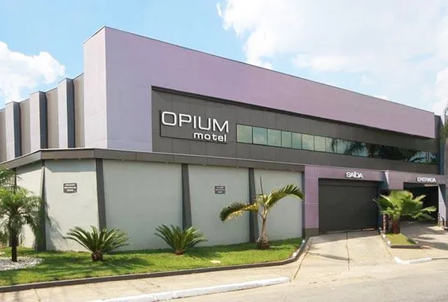 Opium Motel