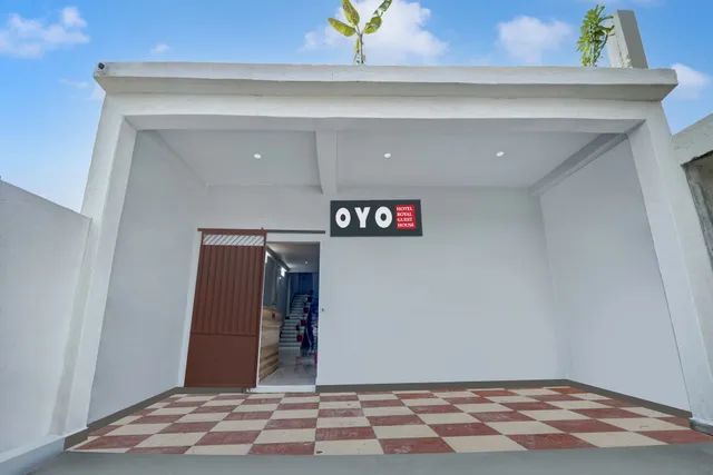 HOTEL O ROYAL GUEST HOUSE