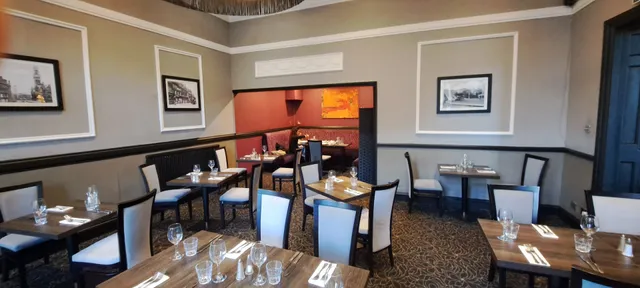 The Avenue Bar & Restaurant