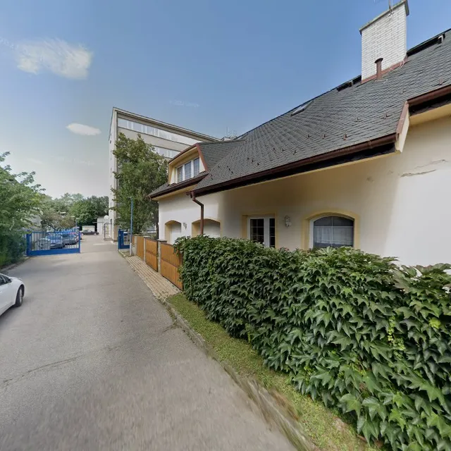 Vojenský historický ústav