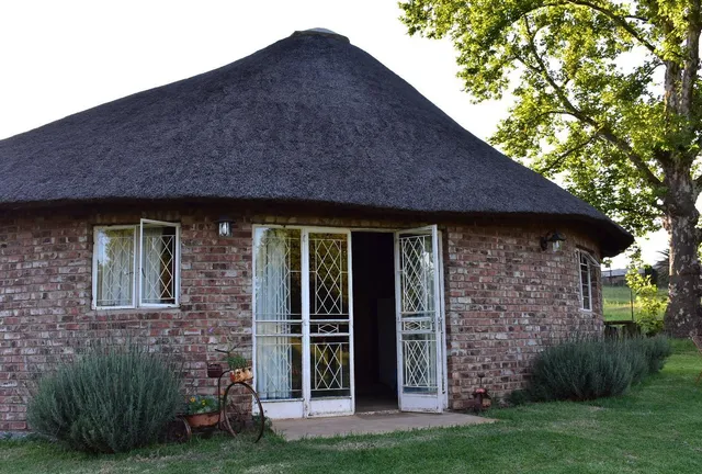 Suikerbosskuur Rondavel & Chalet