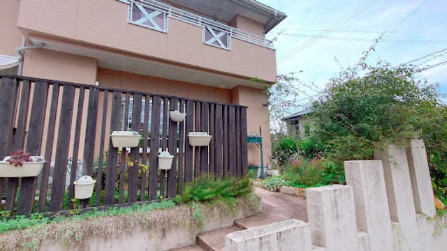 カフェサロン･ミモザの花