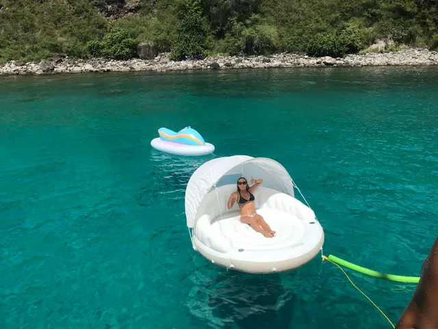 Waikiki Catamaran Charters