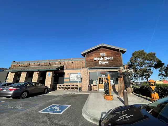 Black Bear Diner Signal Hill