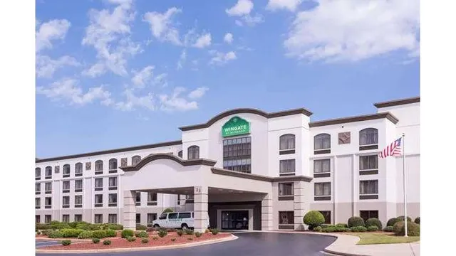 Wingate by Wyndham Greenville Airport
