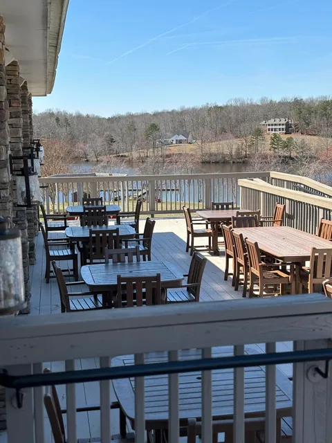 Mac's Kitchen & Catering