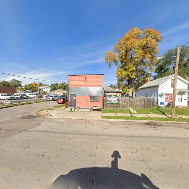 Uncle Daves Neighborhood Pub