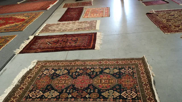 Redlands Antique Auction