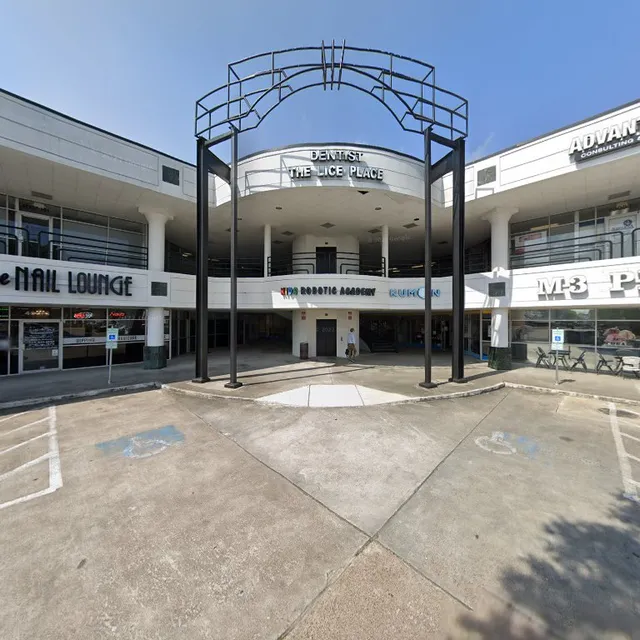 Linda Nguyen - State Farm Insurance Agent