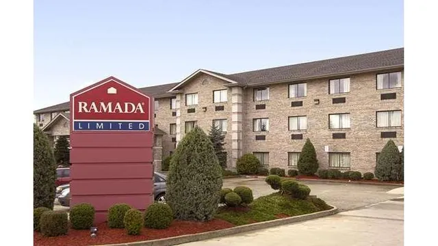 Ramada Limited Mount Sterling