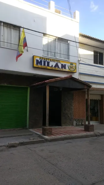Hotel Milán