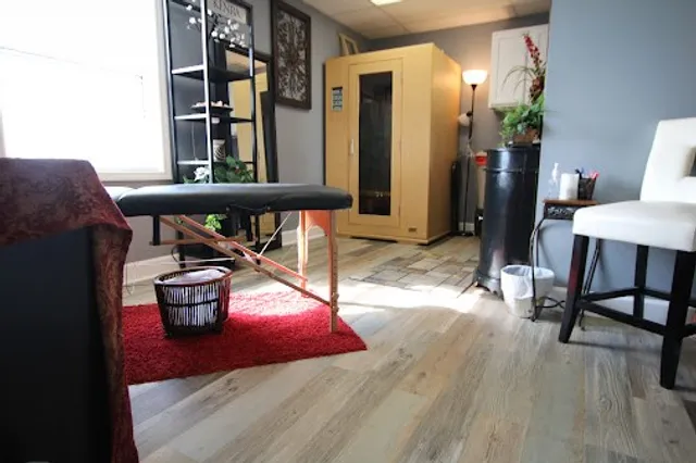 Shenette's Boutique & Salon Suites