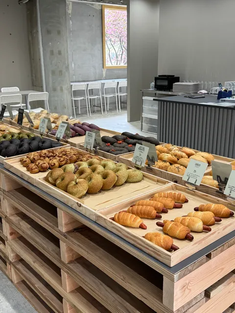 RABBIT BAGELS 六本松店