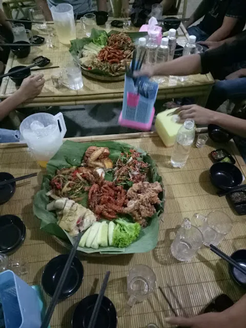 Nhà Hàng Thịt Chó Nà Cáp