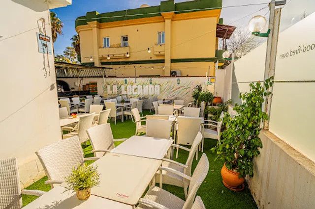 Pizzería La Locanda