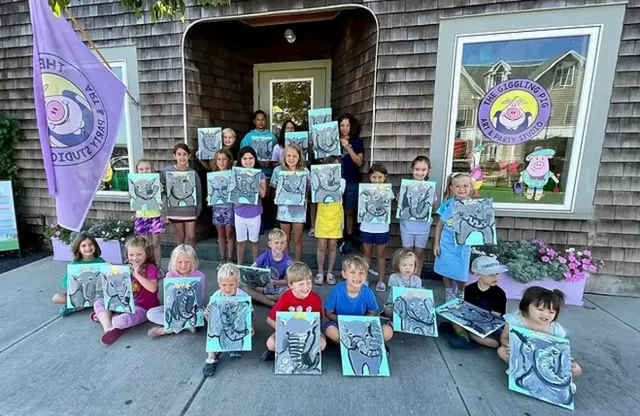 The Giggling Pig Art & Party Studio LLC