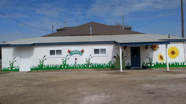 Sale Barn Marketplace-Antiques