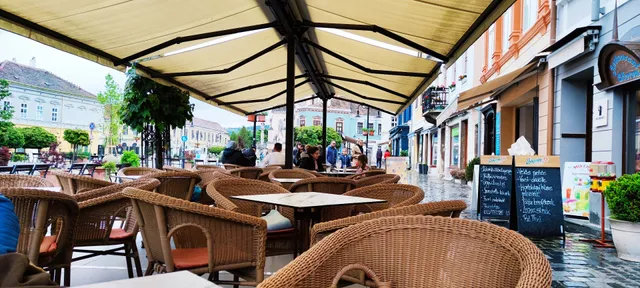 Ibrahim Cafe and Restaurant