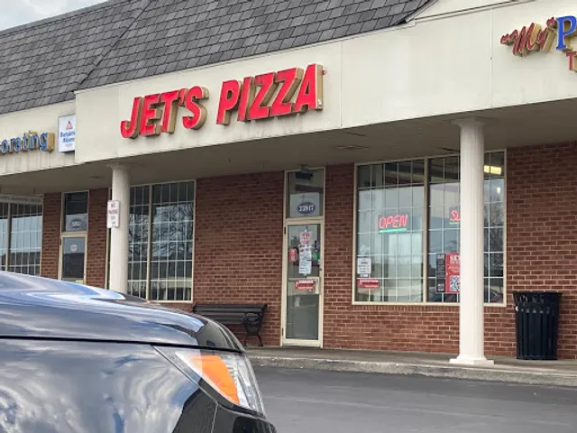 Jet's Pizza