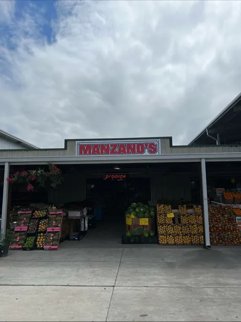 Manzanos Produce