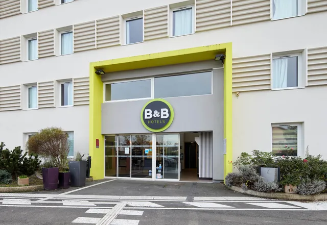 B&B HOTEL Paris Nord Gonesse Parc des Expos