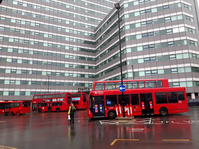West Croydon Bus Station