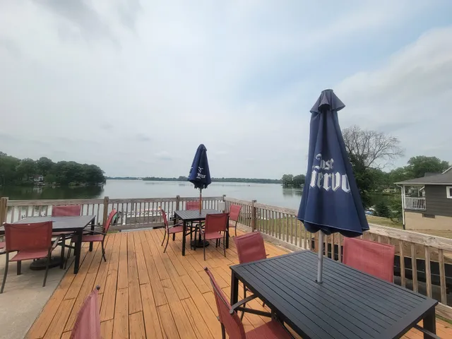 Sinissippi Lake Pub